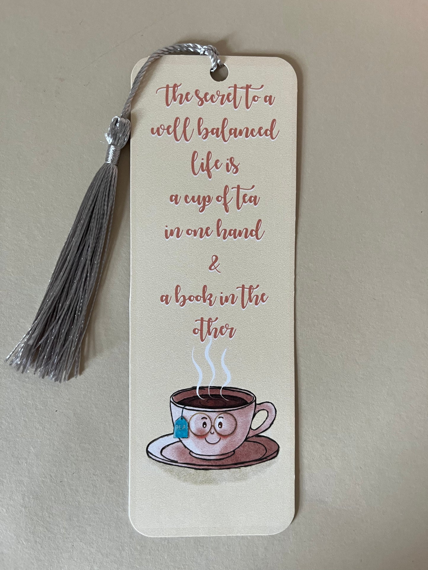 Tea cup bookmark